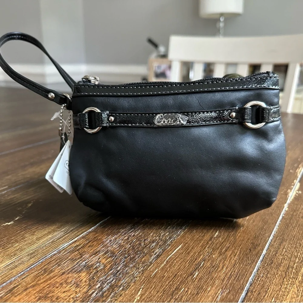 NWT coach wristlet